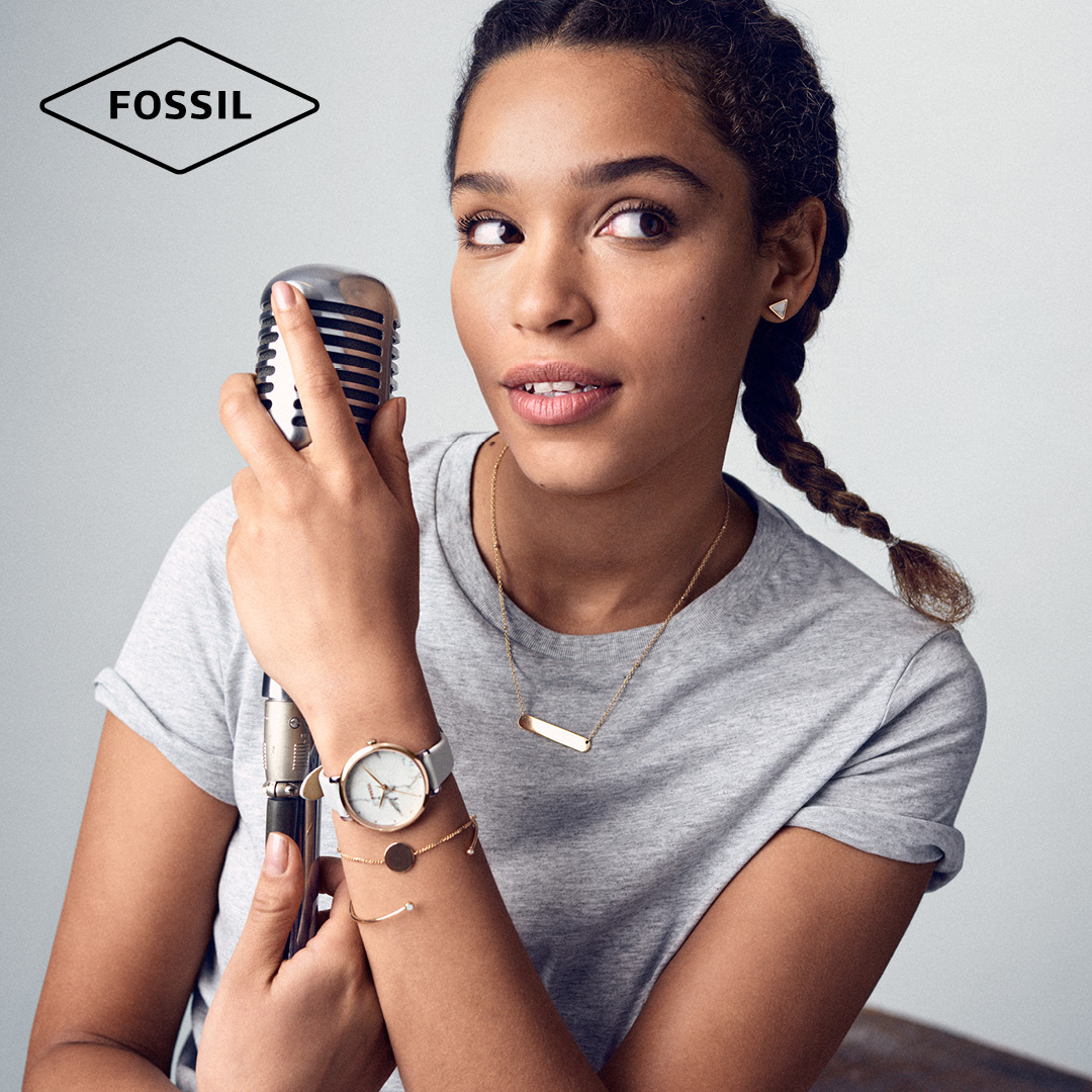 fsl_su18_lls_woman3_tr_es4377_jf02901791_jf02598791_jf02896791_jf02895791_sma_1080x1080px.jpg