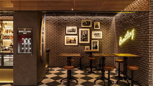 Bar_Breitling__2.jpg